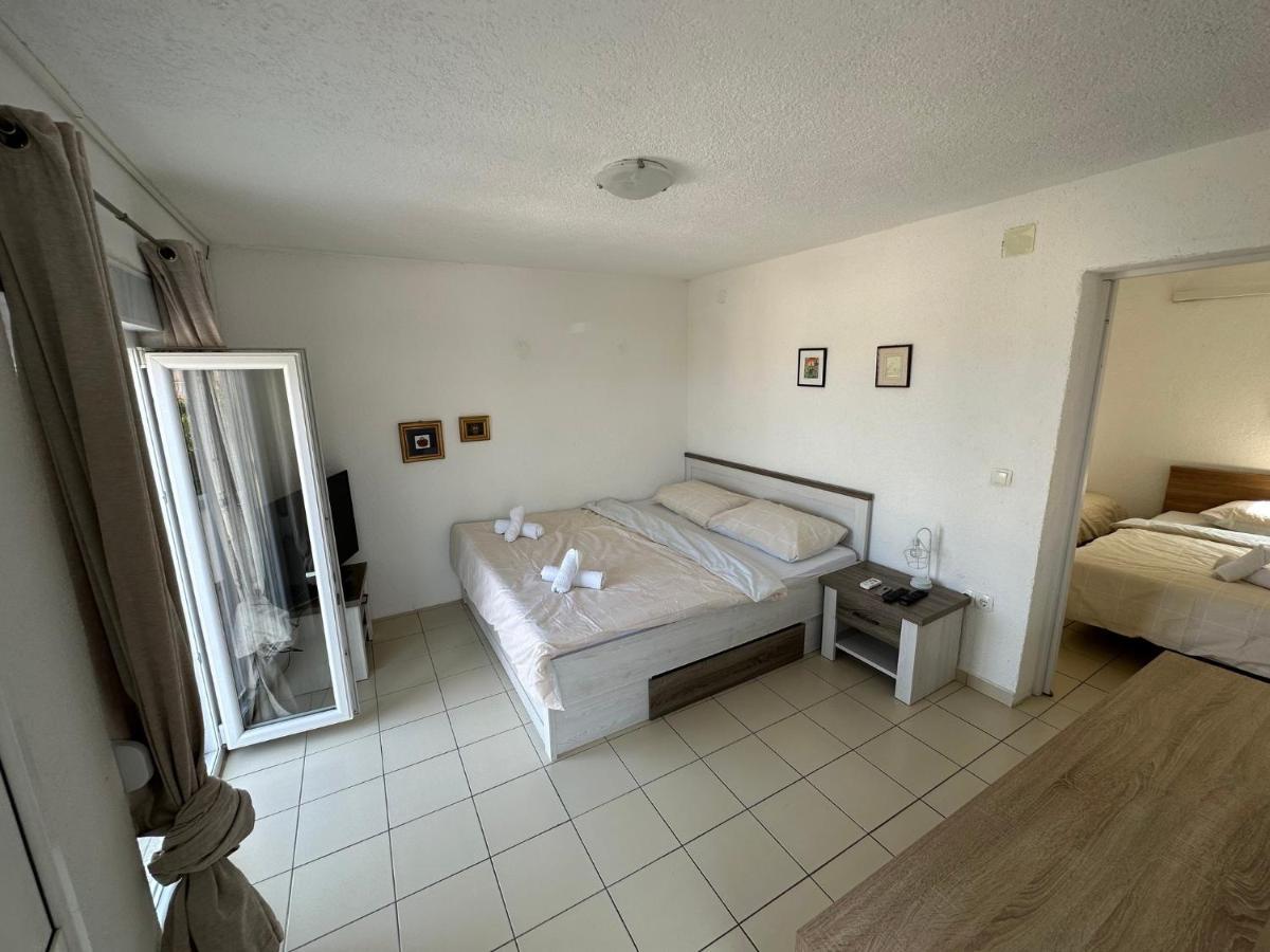 Apartments Kovac วีร์ ภายนอก รูปภาพ